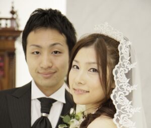 駒崎弘樹の顔変化画像【2009年】駒崎美紀と結婚式